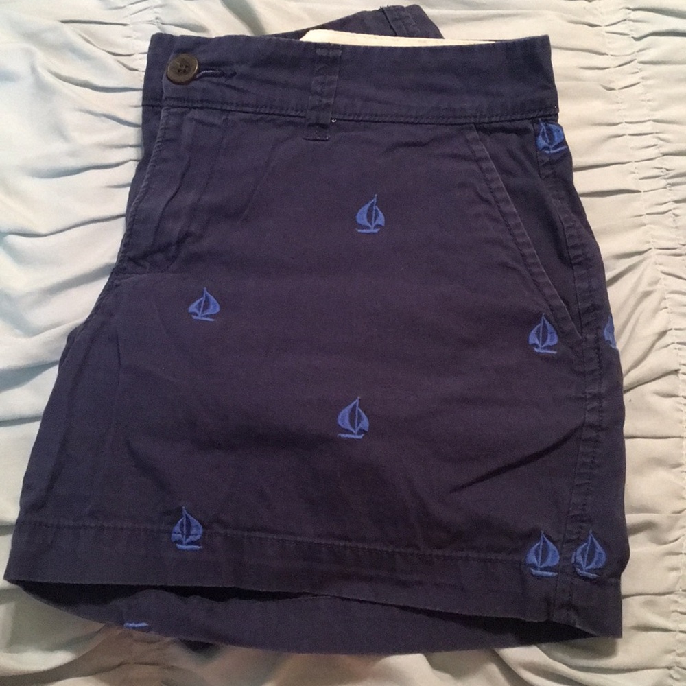 Navy shorts with sailboat pattern